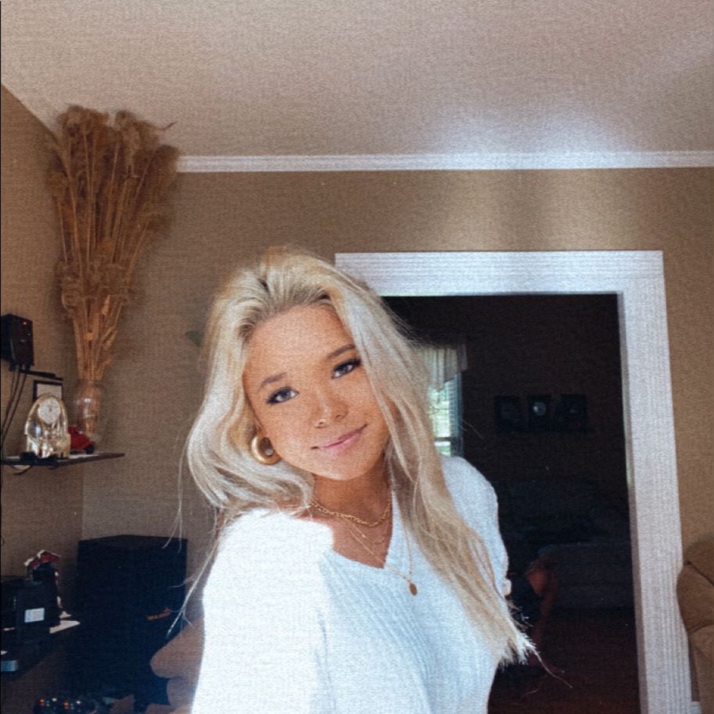 Meet your Posher, Tori